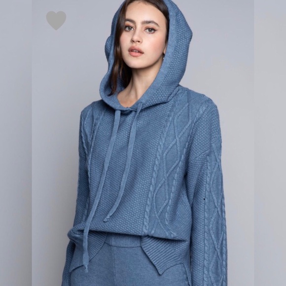 Purple Linen Tops - Luxurious Cable Knit Sweater